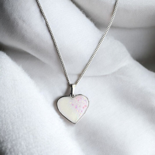 Engravable Heart Pendant Necklace