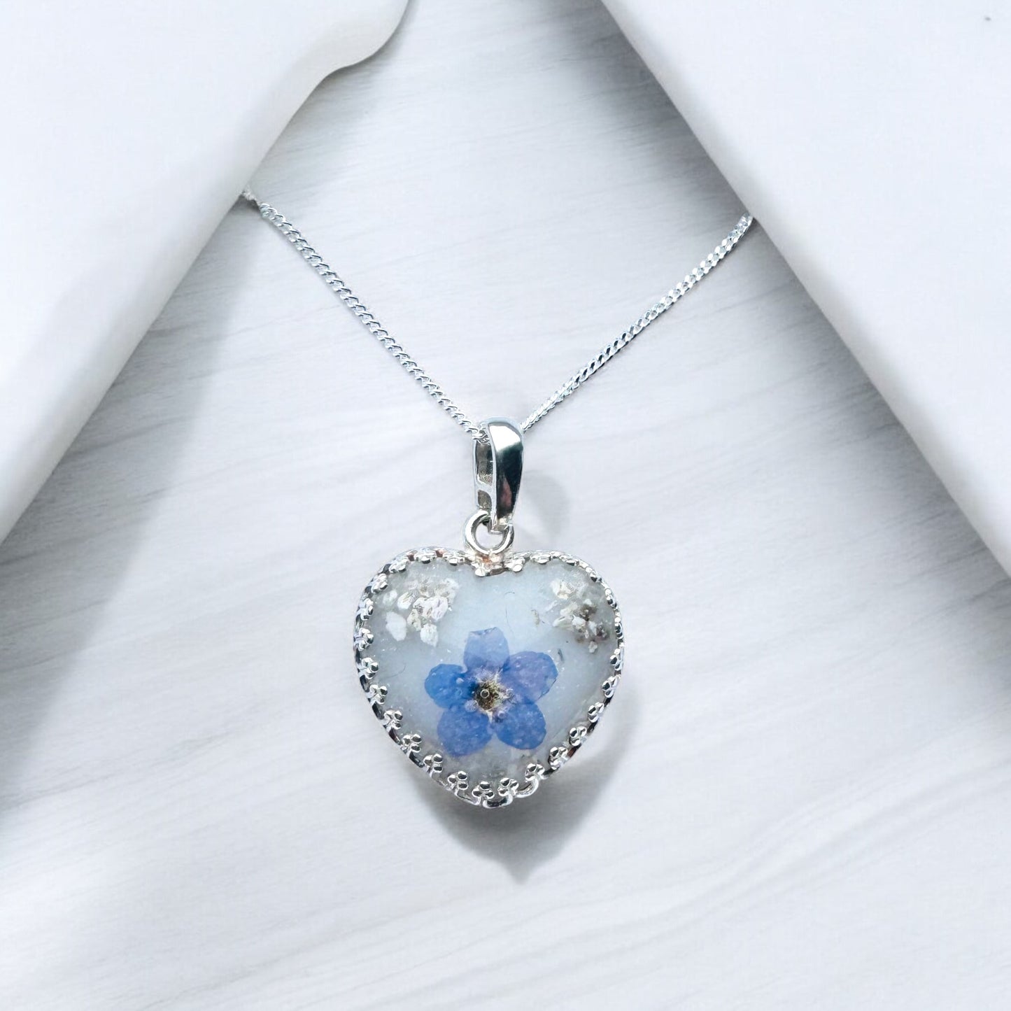 Forget me not ashes heart Pendant Necklace