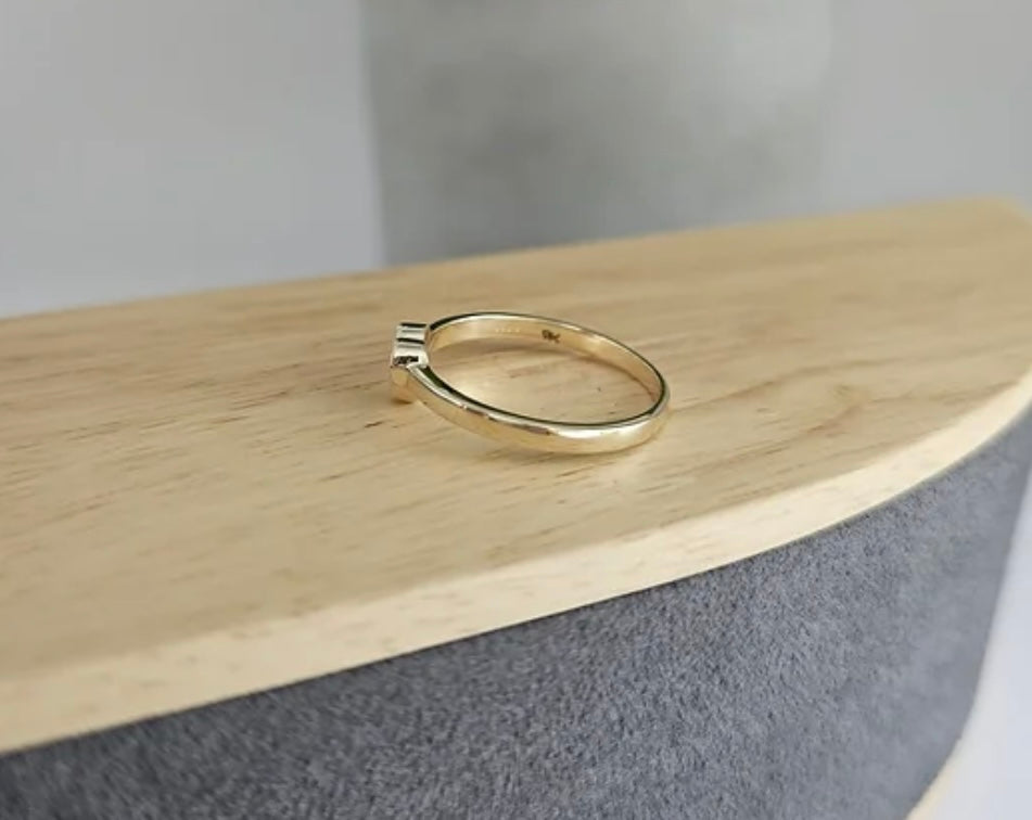 9K Gold Simple Heart Ring