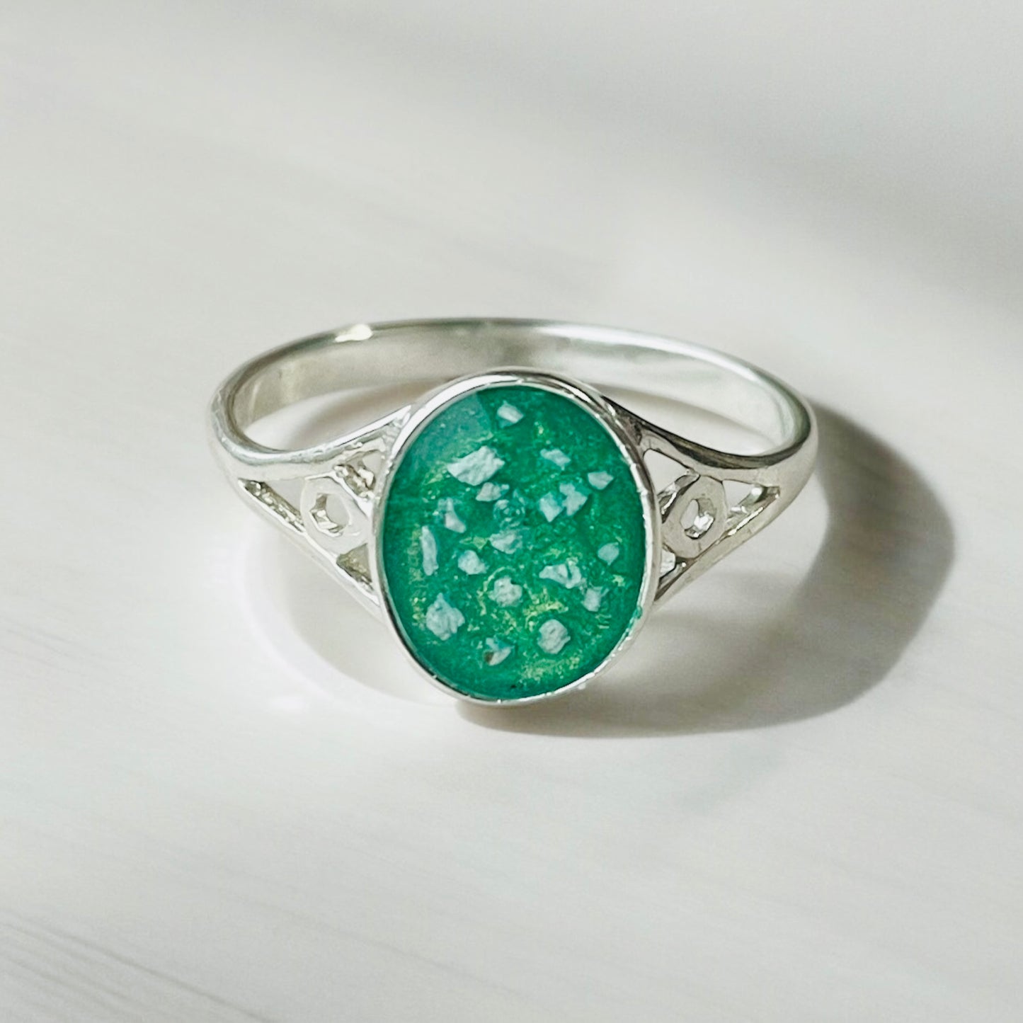 Celtic Design Oval Ring