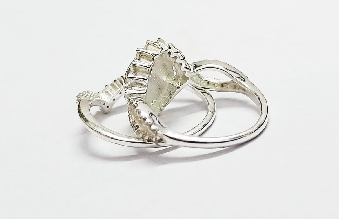 New Halo Pear Stacking Ring Set